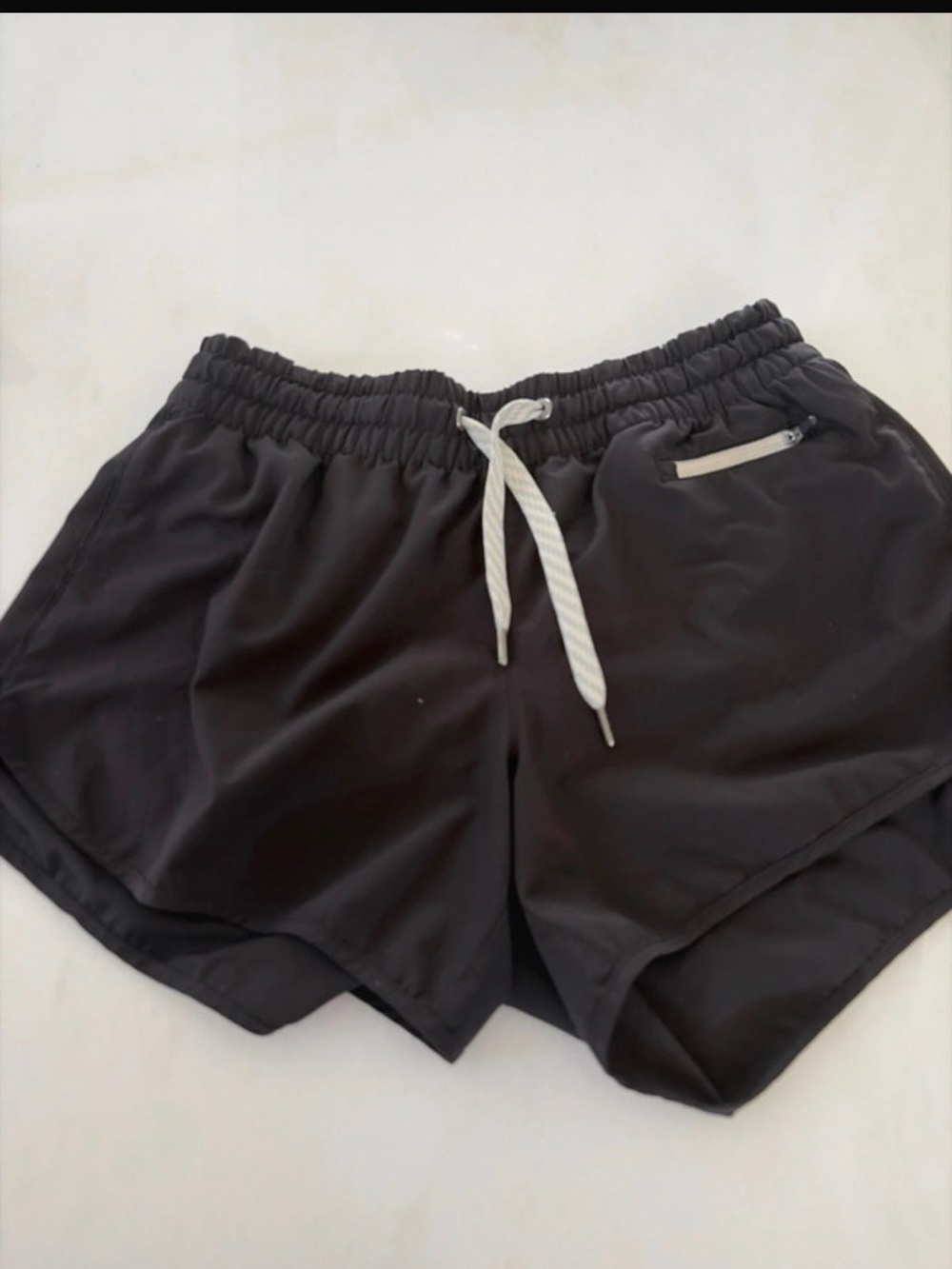 Vuori Black Athletic Drawstring Shorts with Contrast White Cord
